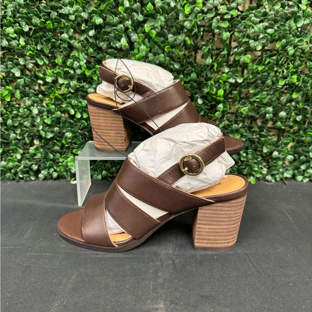 Violet & Red Tamyra Heel - W7